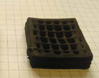 Customized 3D porous carbon structures made from sustainable sources